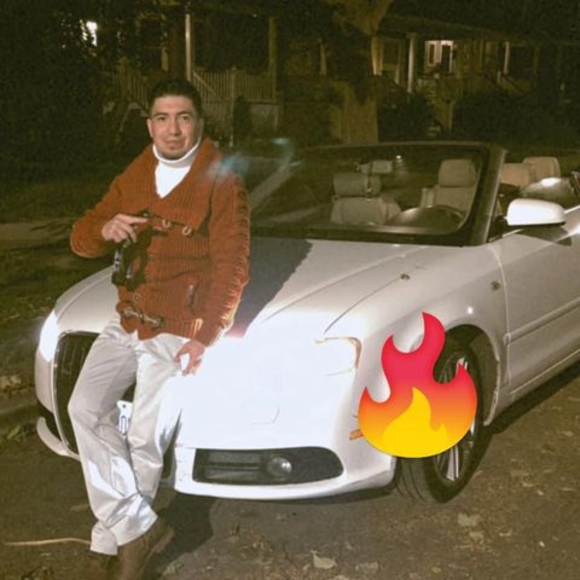 Meet your Posher, Jordi - Picture 1 of 1